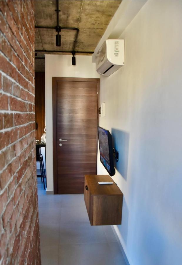 Chic Penthouse Industrial-Style Mosta Exterior foto