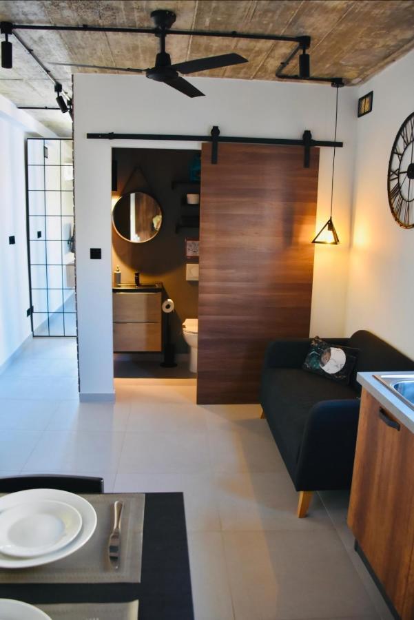 Chic Penthouse Industrial-Style Mosta Exterior foto