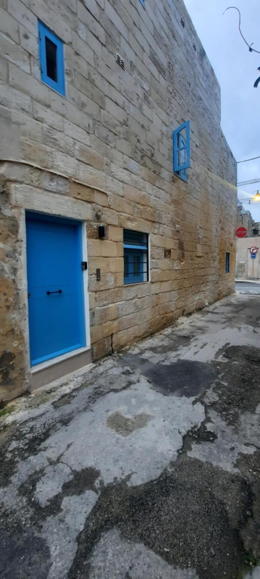 Chic Penthouse Industrial-Style Mosta Exterior foto